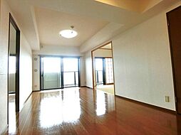 ライオンズマンション国領 5階3LDKのリビング/ダイニング