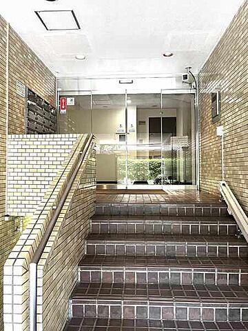 エントランス エクレール一番町 5階/-