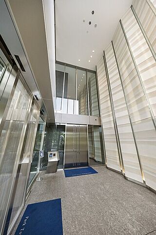 エントランス パークタワー西新宿 15階/-