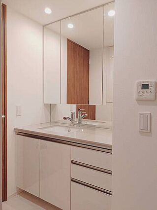 お子様も大人も...