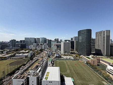 品川エリアのシティビューが楽しめます。【住戸からの眺望】