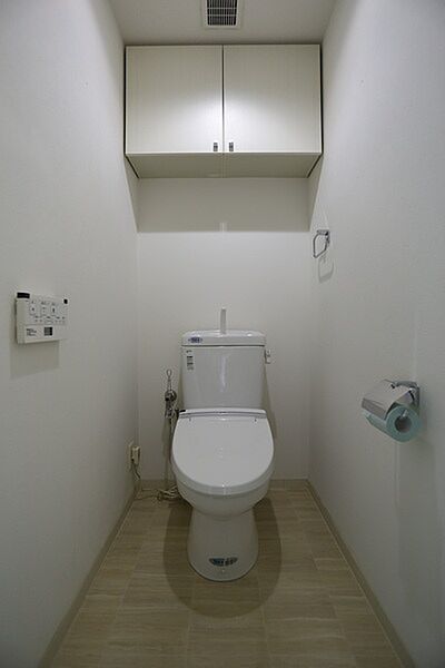 トイレを拡大表示
