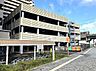 駐車場：出し入れがスムーズなハイルーフ車対応の自走式駐車場。最新の空き状況などお気軽にお問い合わせください。【駐車場】