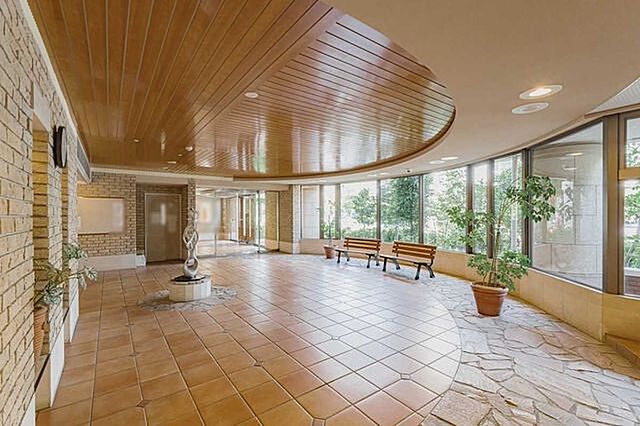 エントランス プライマージュ加賀 5階/-