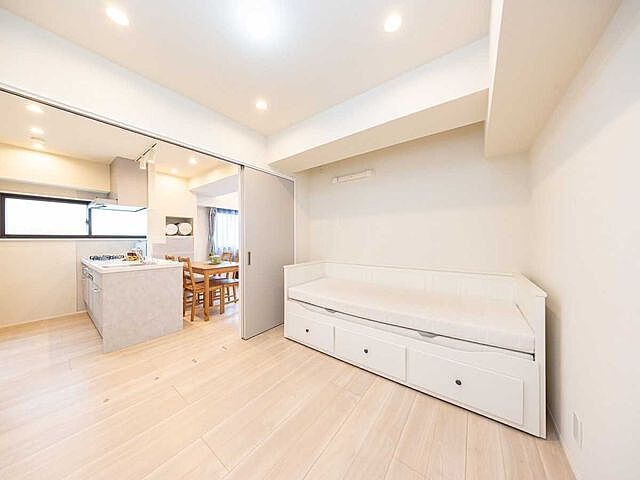 収納 サンハイツ三筋 6階/-