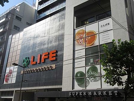 ライフ新御徒町店 160m