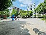 周辺：甘泉園公園 450m
