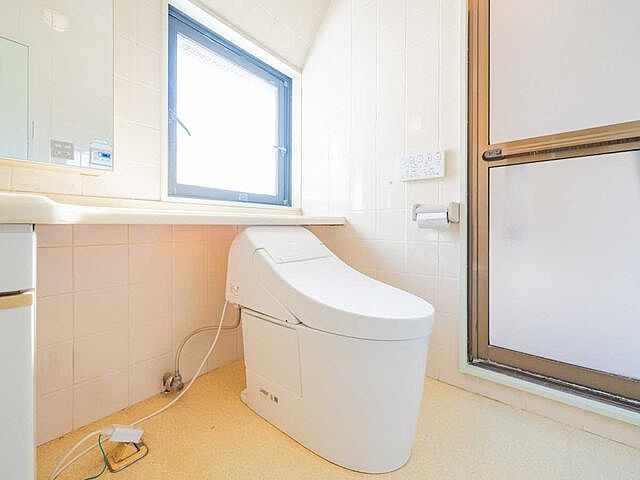 トイレ 新宿区西早稲田3丁目