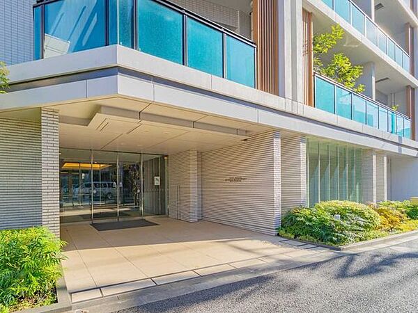 エントランスを拡大表示