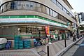  ファミリーマ...