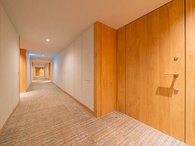 玄関 三田ガーデンヒルズEAST HILL 4階/-