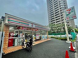 セブンイレブン西早稲田一丁目新目白通り店 50m