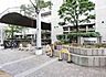 周辺：港南図書館 1600m