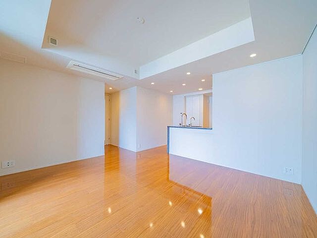 室内 ザ・レジデンス三田 7階/-