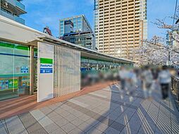 ファミリーマートさくらてらす五反田店 20m