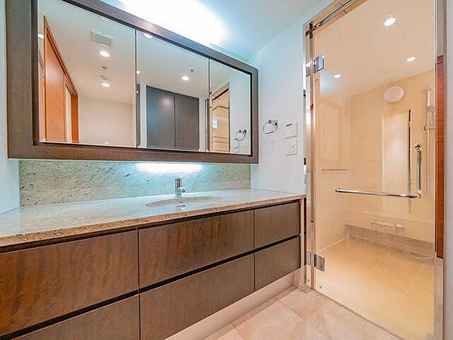 洗面 麻布台パークハウス 6階/-