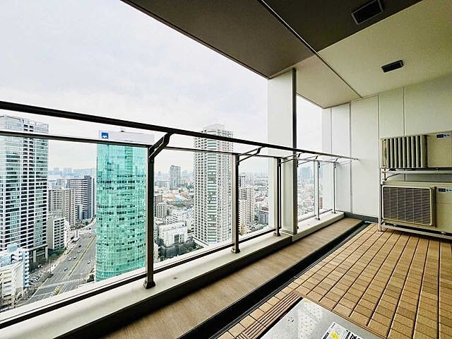 バルコニー 白金ザ・スカイE棟 27階/-