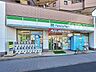 周辺：ファミリーマート中葛西8丁目店 220m