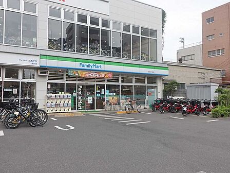 ファミリーマート　東砂七丁目店 325m