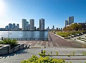  晴海橋公園 1100m