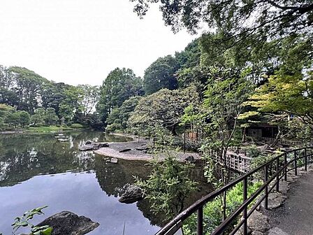 戸越公園 292m