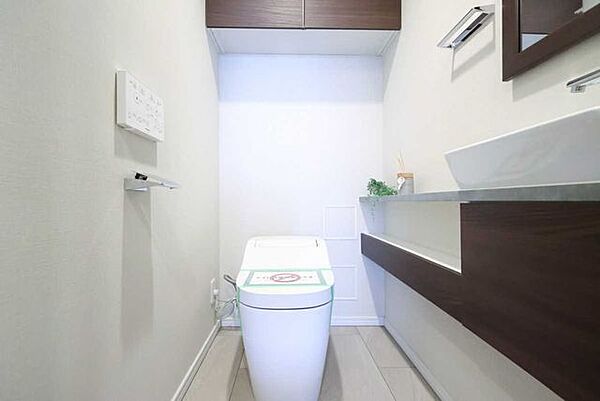トイレを拡大表示
