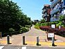 周辺：区立目黒川緑道 600m