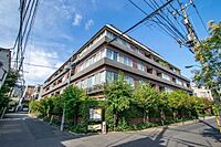 東京都新宿区大京町：物件画像