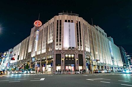 伊勢丹　新宿店 3000m