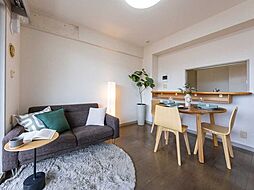 ライオンズシティ桜台 3DKの室内