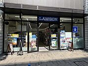 ローソン　樹モールプラザ店 240m