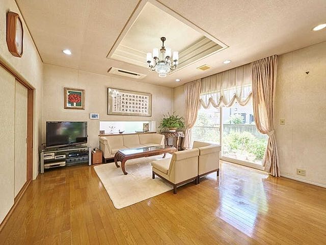 室内 武蔵野市吉祥寺南町3丁目