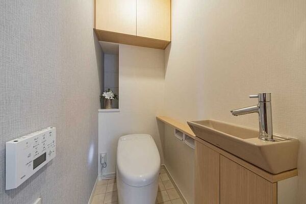 トイレを拡大表示