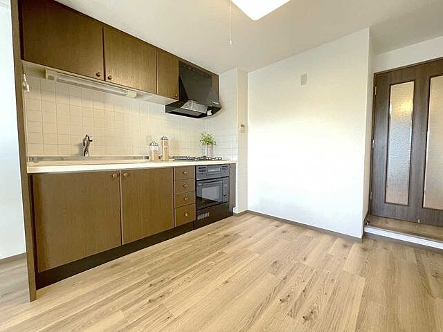 キッチン ウエストハイム国立 2階/-