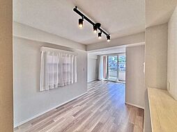 ランドコム横浜富岡 3LDKの室内