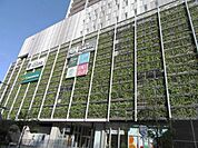 武蔵小杉東急スクエア 320m