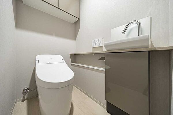 トイレを拡大表示