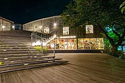 AKOMEYA TOKYO in la kagu 800m
