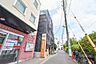 その他：真ん中の建物になります。