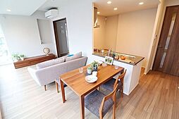 リビング/ダイニングの画像