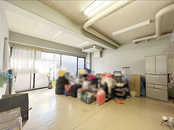 室内