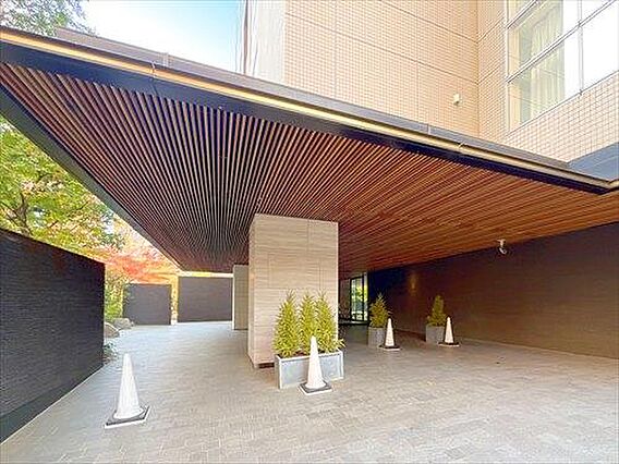 マンション入口