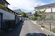 南西側前面道路（南東側から）-4