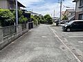 北東側前面道路...