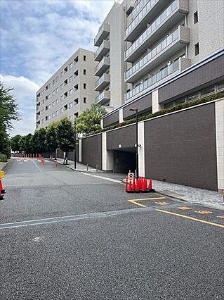 建物外観　20...