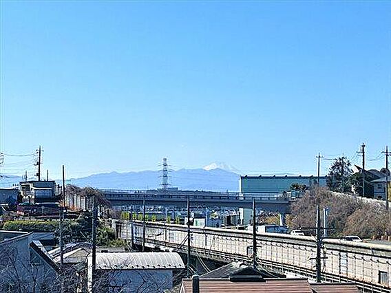 バルコニーから...