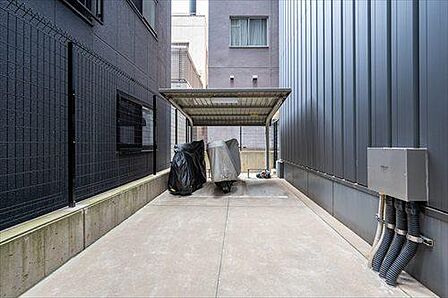 バイク置場