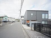 前面道路（撮影 2026.02）