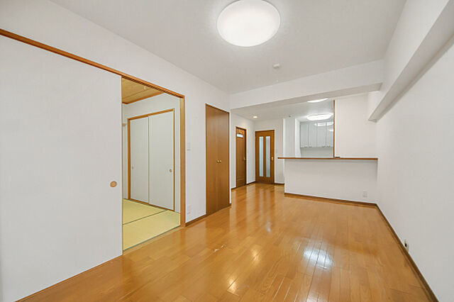 リビング/ダイニング ドミール五番町1号棟 2階/-