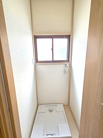 室内 板橋区本町